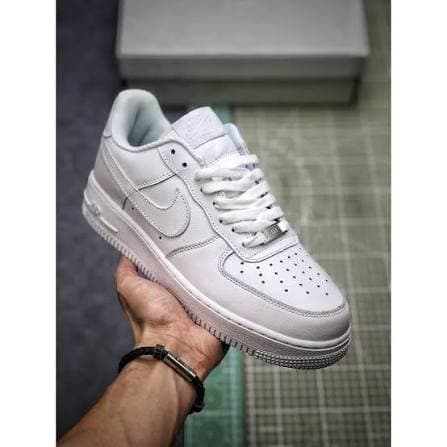 Nike Air Force 1 สีขาว