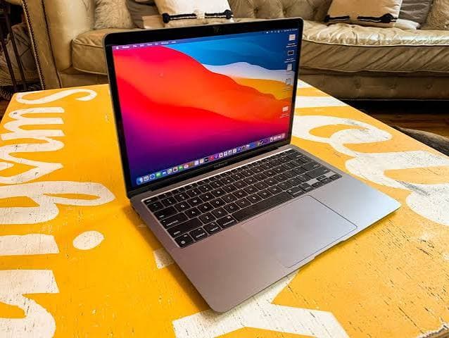 MacBook Air M1